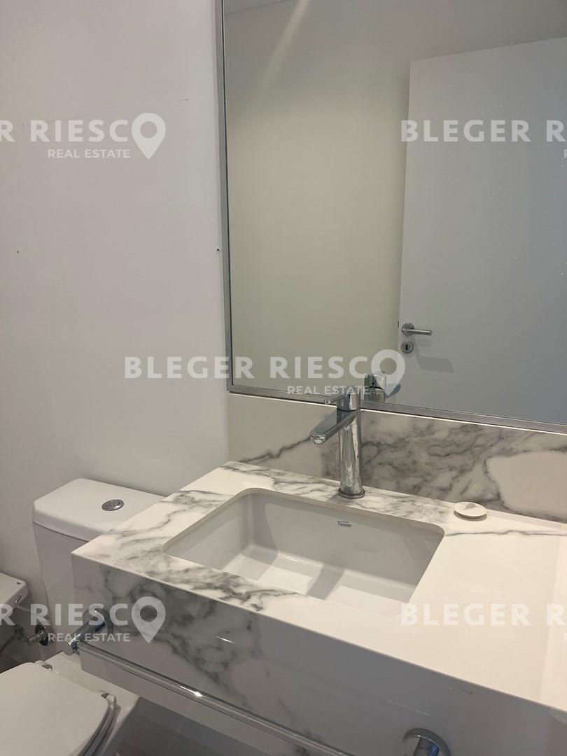 #5106797 | Alquiler | Departamento | Remeros Plaza (Bleger-Riesco Real State)