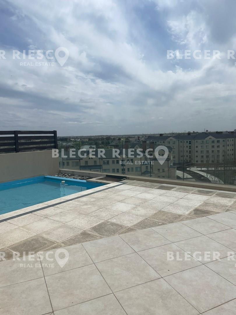 #5384791 | Alquiler | Departamento |  Praia (Bleger-Riesco Real State)