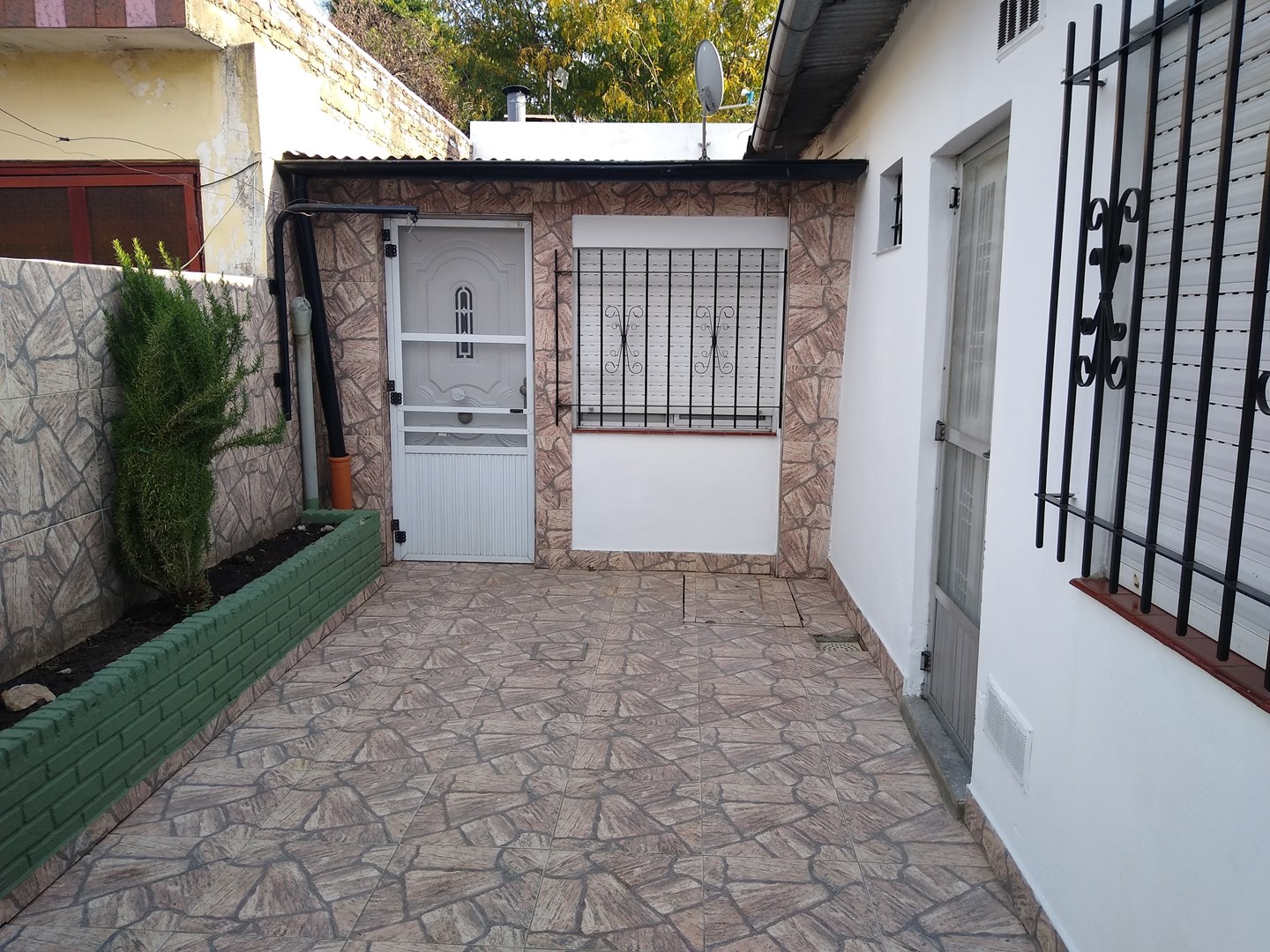 #5075960 | Venta | Casa | Burzaco (Gustavo Cao Servicios Inmobiliarios)