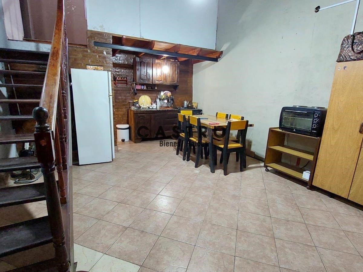 #4374009 | Sale | House | Libertad (Castro Bienes Raices)