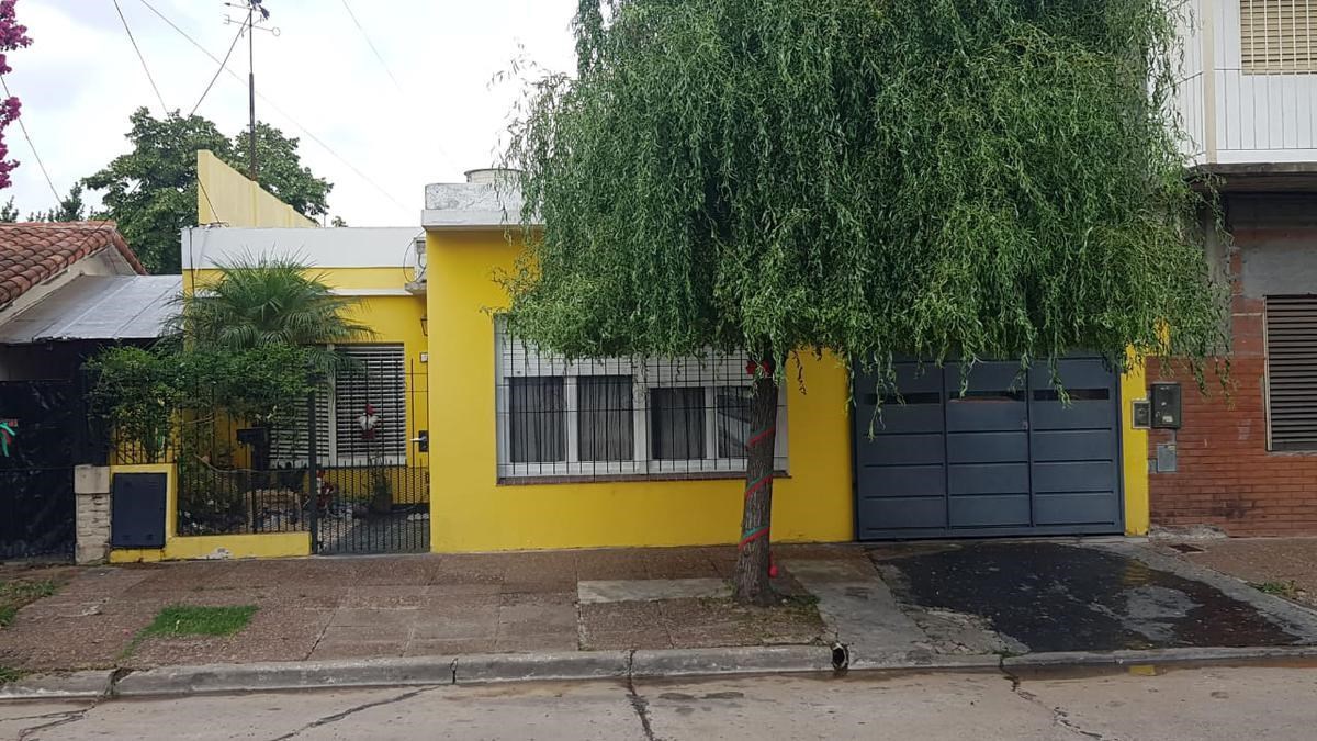 #5425560 | Venta | Casa | Parque San Martin (Castro Bienes Raices)