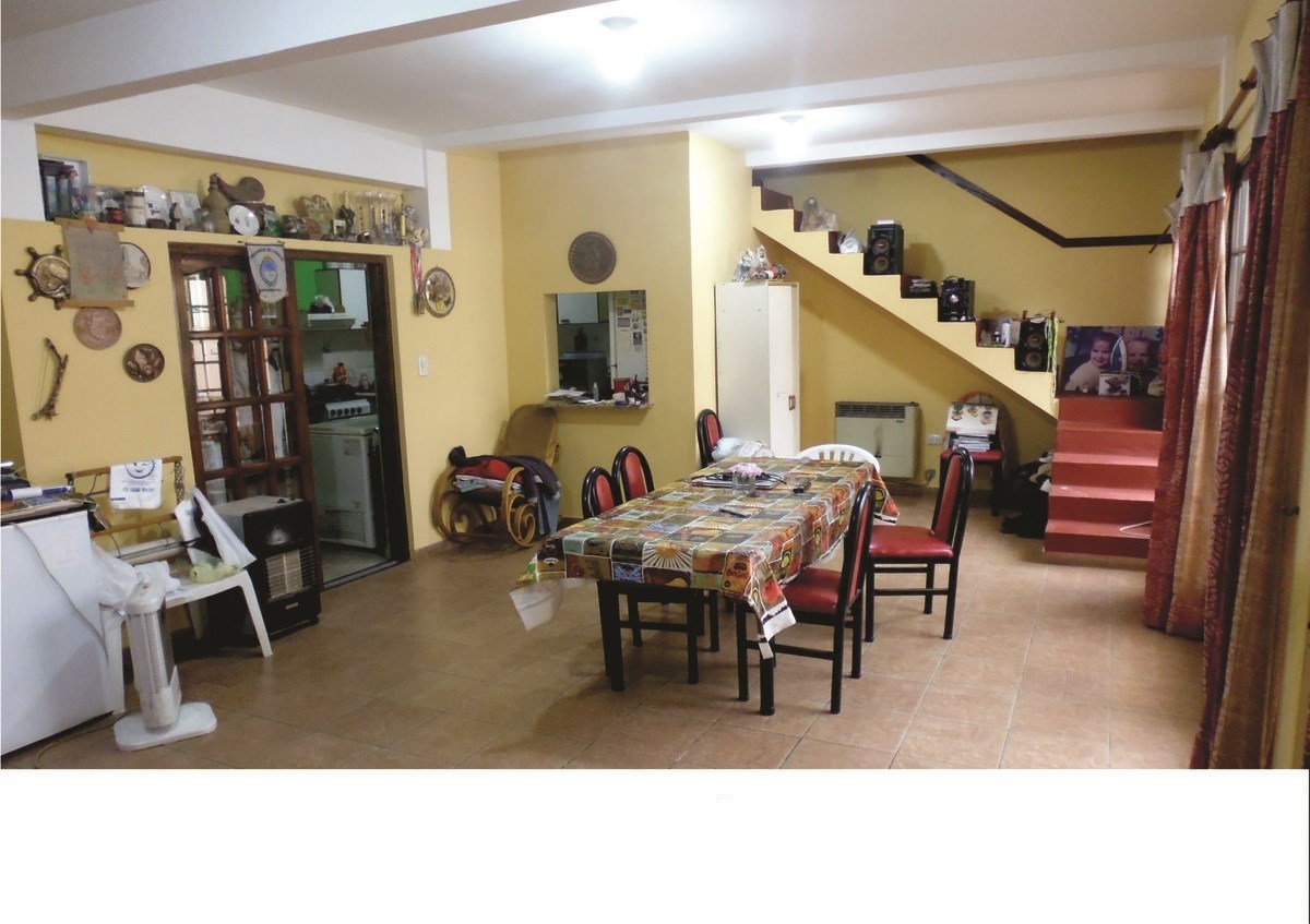 #5425563 | Venta | Casa | Parque San Martin (Castro Bienes Raices)