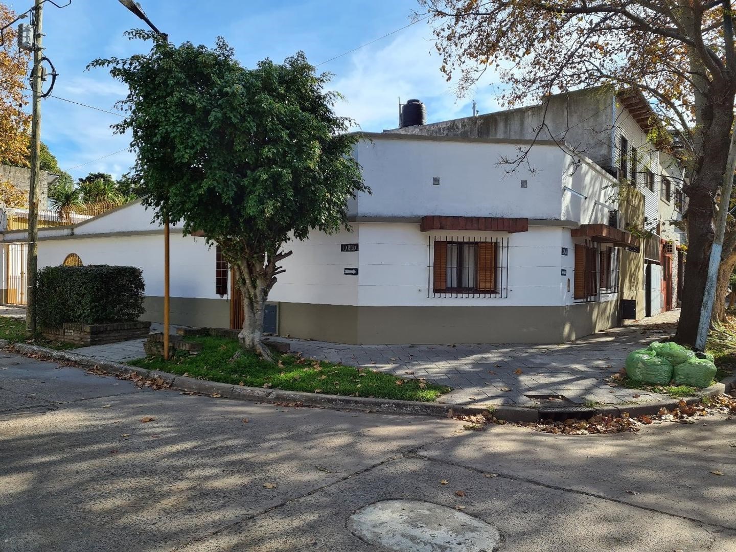 #3159434 | Sale | House | Quilmes Oeste (Claudio Goñi Inmobiliaria)