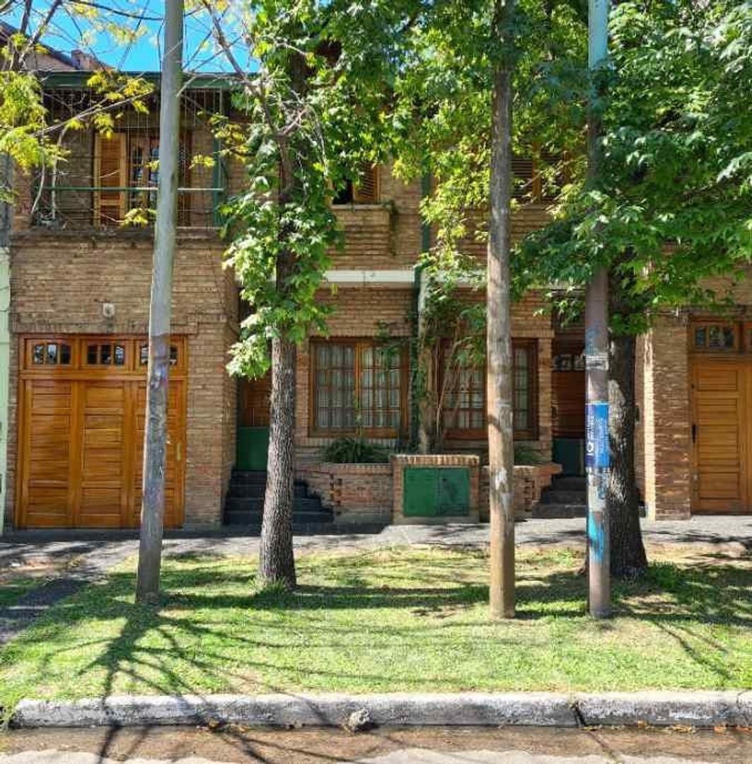 #3159466 | Venta | Casa | Quilmes (Claudio Goñi Inmobiliaria)