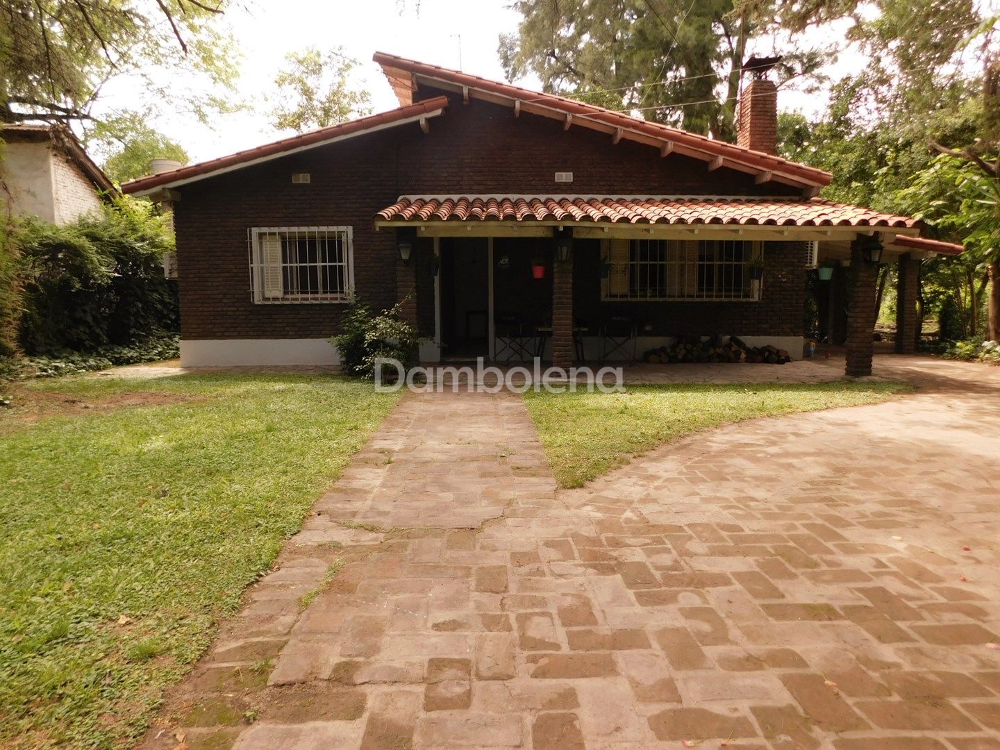 #2315628 | Venta | Casa | La Reja (Dambolena)