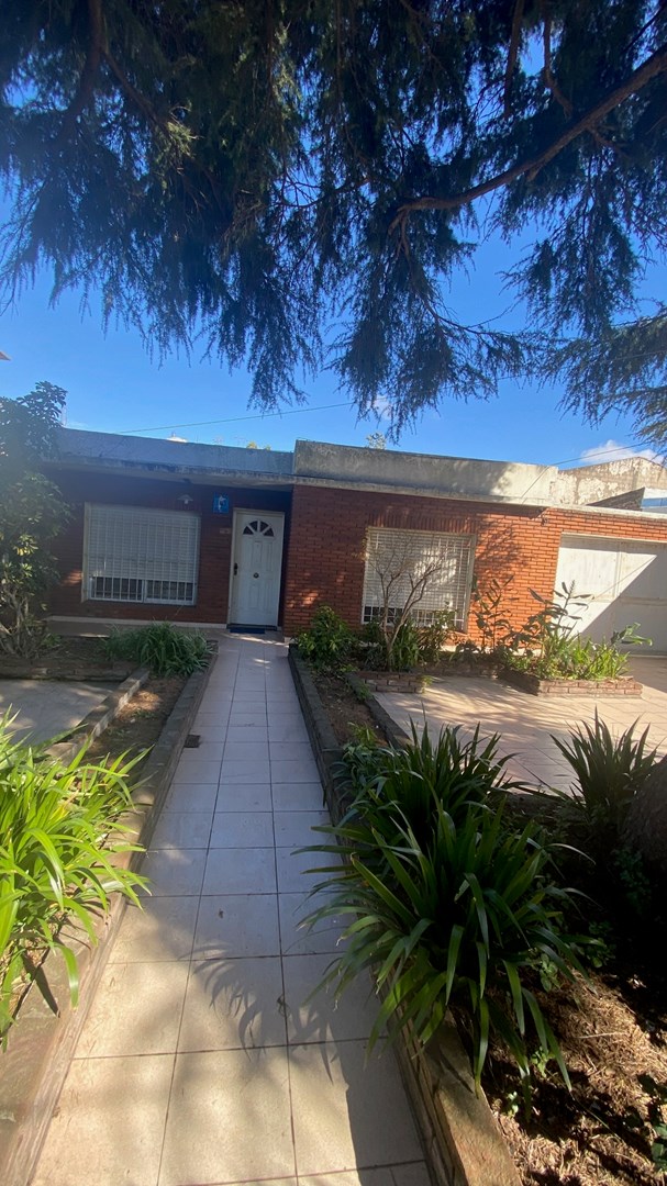 #5358170 | Venta | Casa | Quilmes Oeste (Luis De Blas )