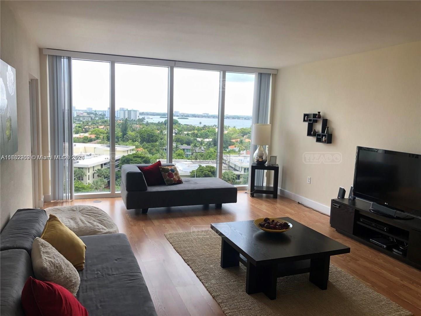 #5420219 | Venta | Departamento | Miami (Tizado)