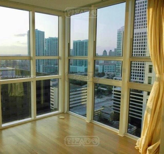 #5428968 | Venta | Departamento | Miami (Tizado)