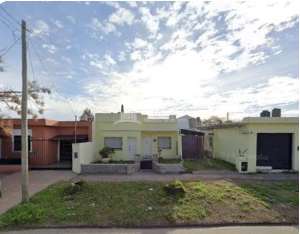 #5501688 | Venta | Casa | Bella Vista (Febbraio Negocios Inmobiliarios)