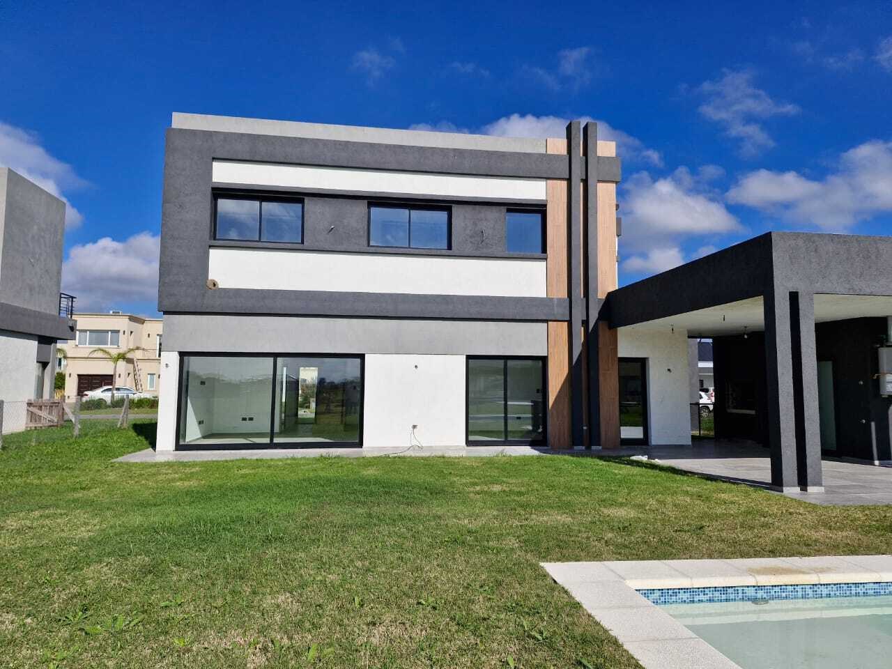 #5072713 | Sale | House | El Jaguel (Fernando E. Paladino Propiedades)