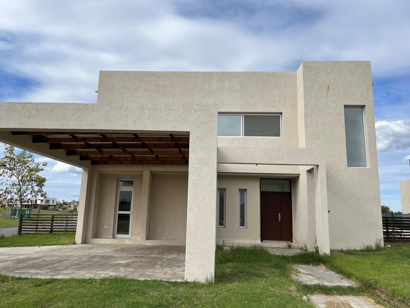 #4168085 | Sale | House | El Cantón - Barrio Golf (Estevez Consultores inmobiliarios)