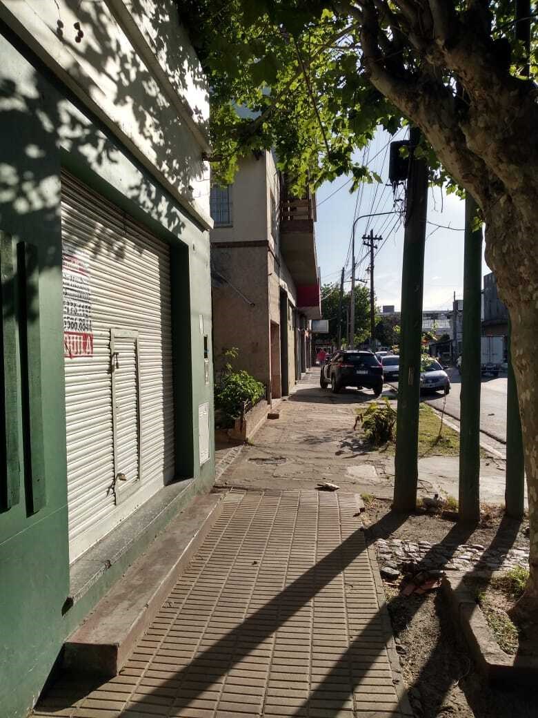 #4953992 | Temporary Rental | Store | Quilmes Oeste (Negocios Inmobiliarios Hermosi-Gaddi)