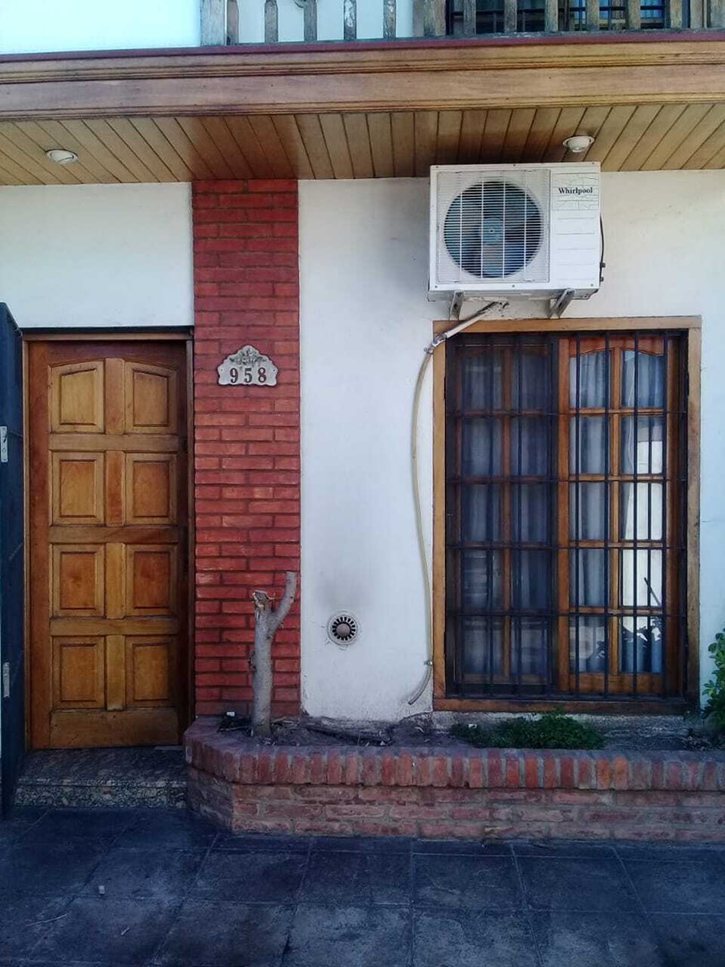 #3398691 | Sale | House | Quilmes Oeste (Negocios Inmobiliarios Hermosi-Gaddi)