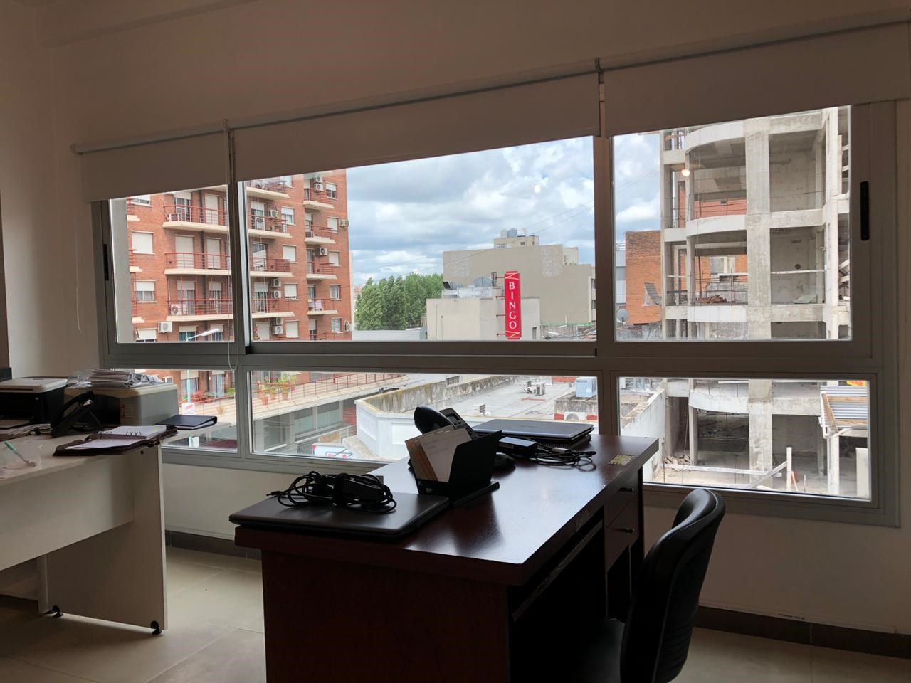 #3441387 | Venta | Oficina | Moron (H. Milano y Cia.)