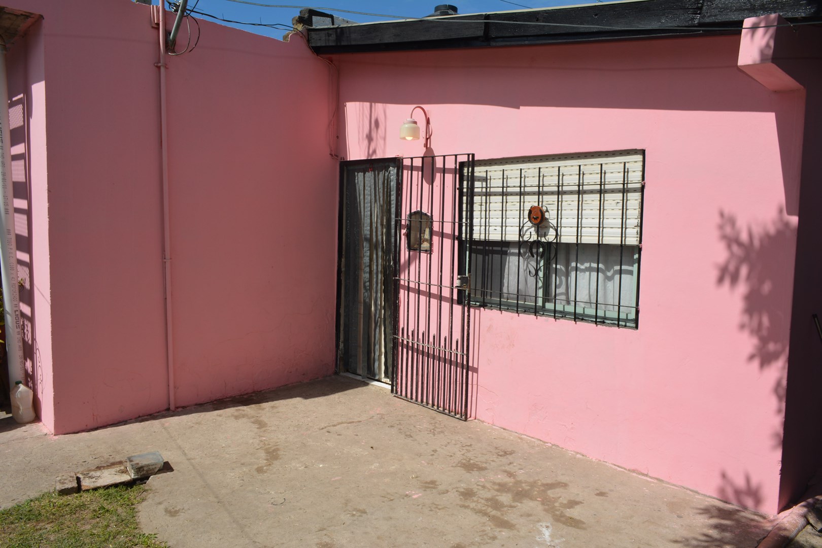 #3216458 | Sale | House | Lomas De Zamora (Juan Gonzalez Inmobiliaria)