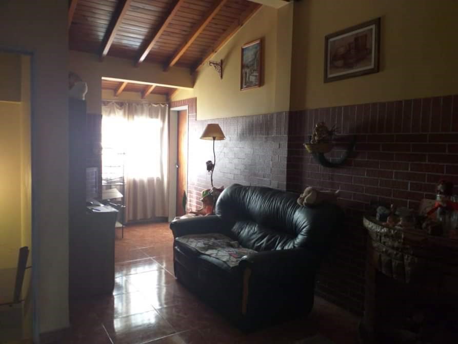 #4043761 | Venta | Casa | 9 De Abril (Juan Gonzalez Inmobiliaria)