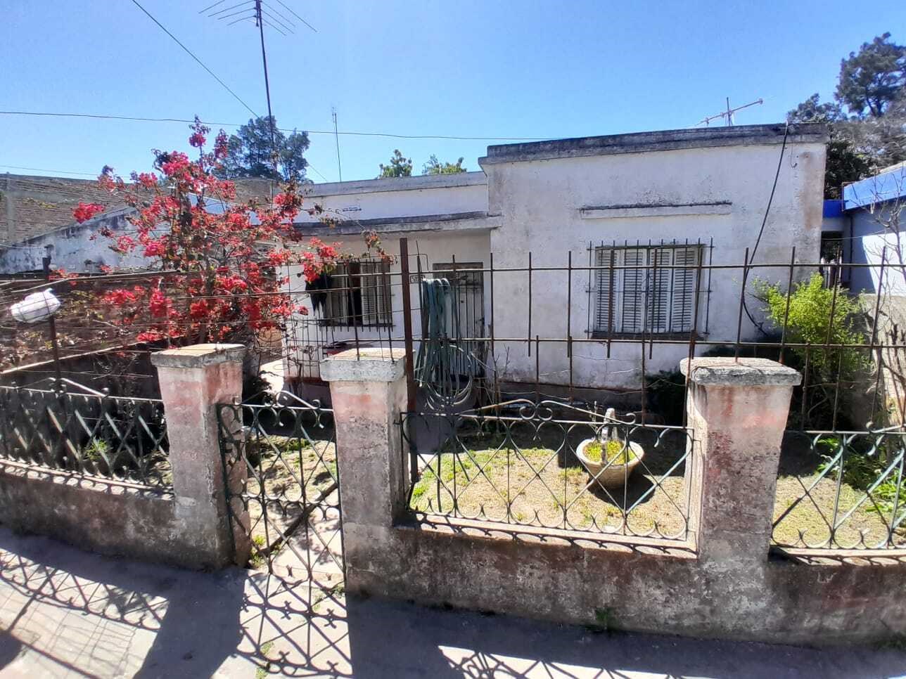 #5063743 | Sale | House | 9 De Abril (Juan Gonzalez Inmobiliaria)