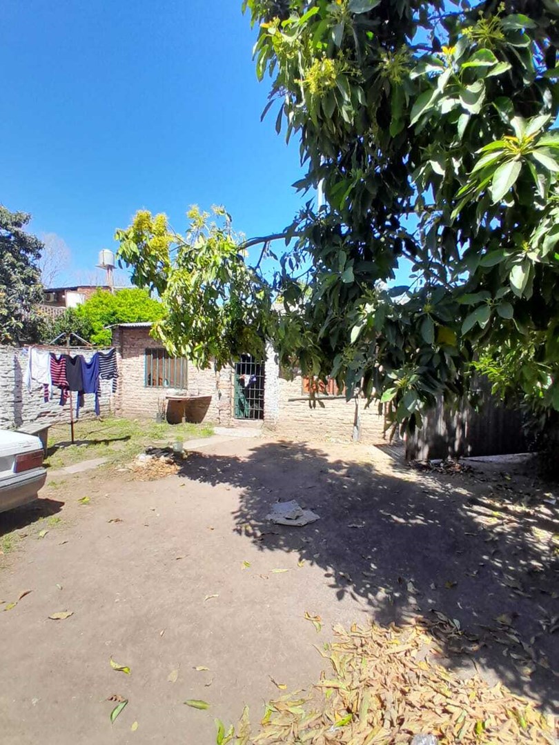 #5063743 | Sale | House | 9 De Abril (Juan Gonzalez Inmobiliaria)