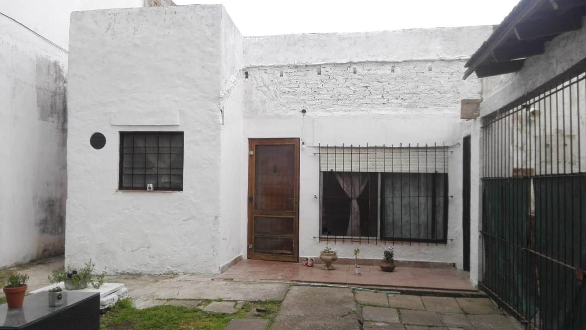 #4021850 | Sale | House | Parada Robles (Karina Zabala Suarez)