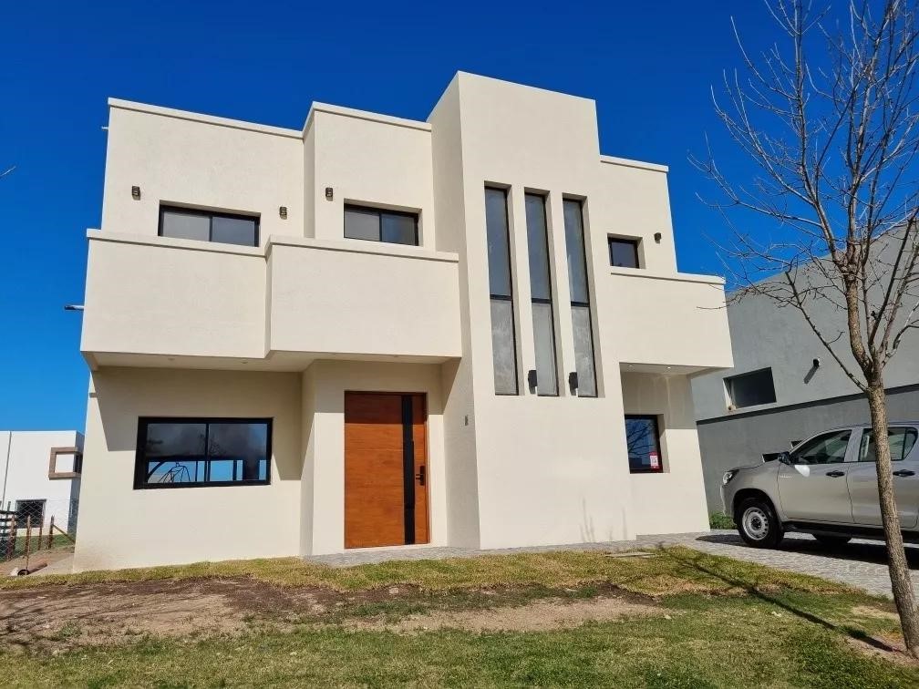 #5386542 | Venta | Casa | Las Araucarias (DE LEO PROPIEDADES)