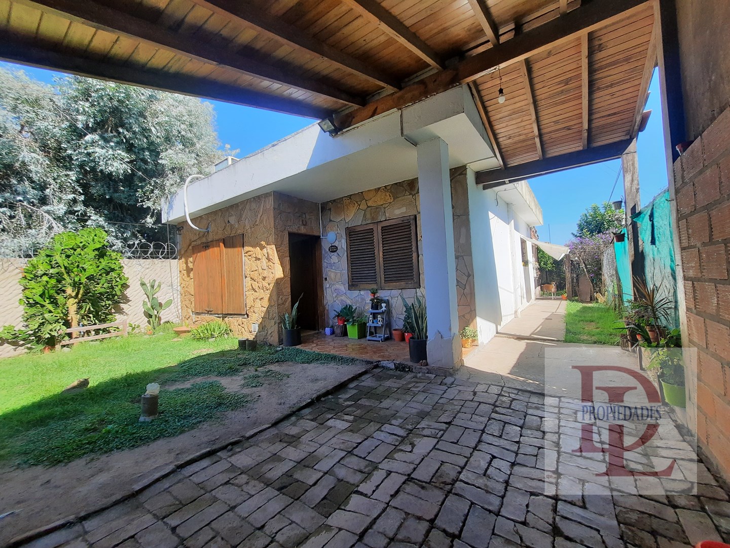 #5352024 | Venta | Casa | Los Polvorines (DE LEO PROPIEDADES)