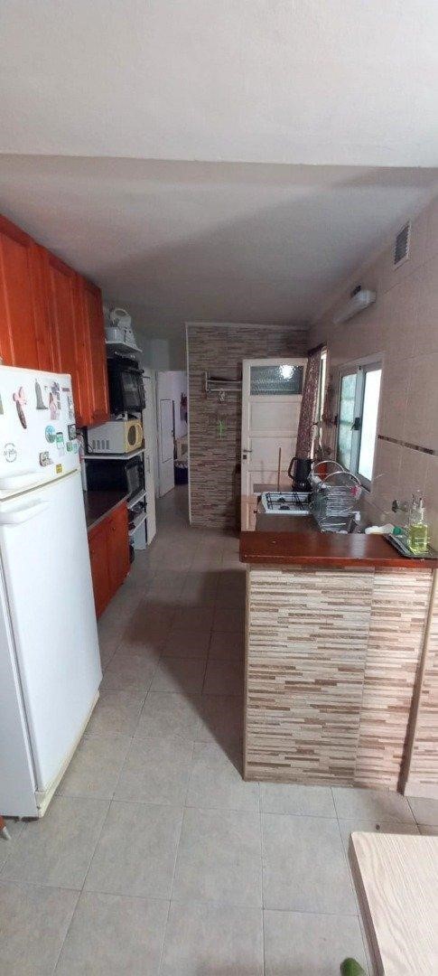 #4406682 | Venta | PH | San Cayetano (Laura Pereyra Propiedades)