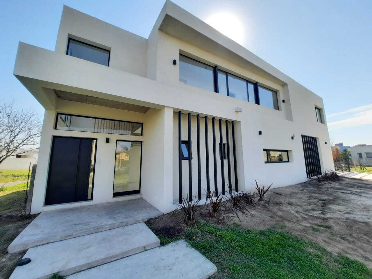 #5371338 | Venta | Casa | El Cantón - Barrio Islas (Martin Castro Propiedades)