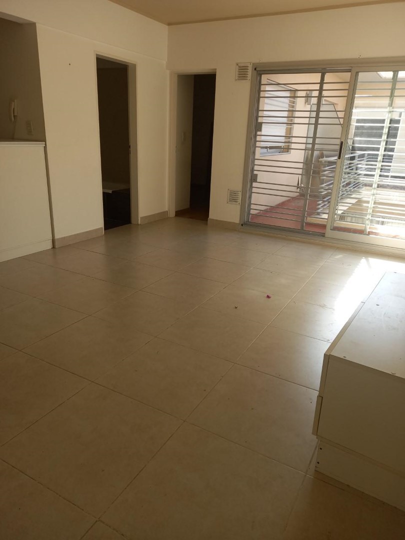 #5046575 | Venta | Departamento | Banfield (MIGUELEZ PROPIEDADES)