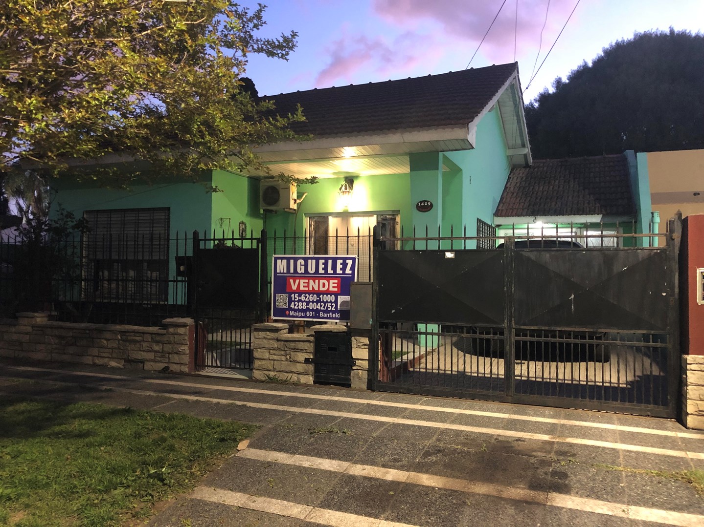 #5388248 | Sale | House | Monte Grande (MIGUELEZ PROPIEDADES)