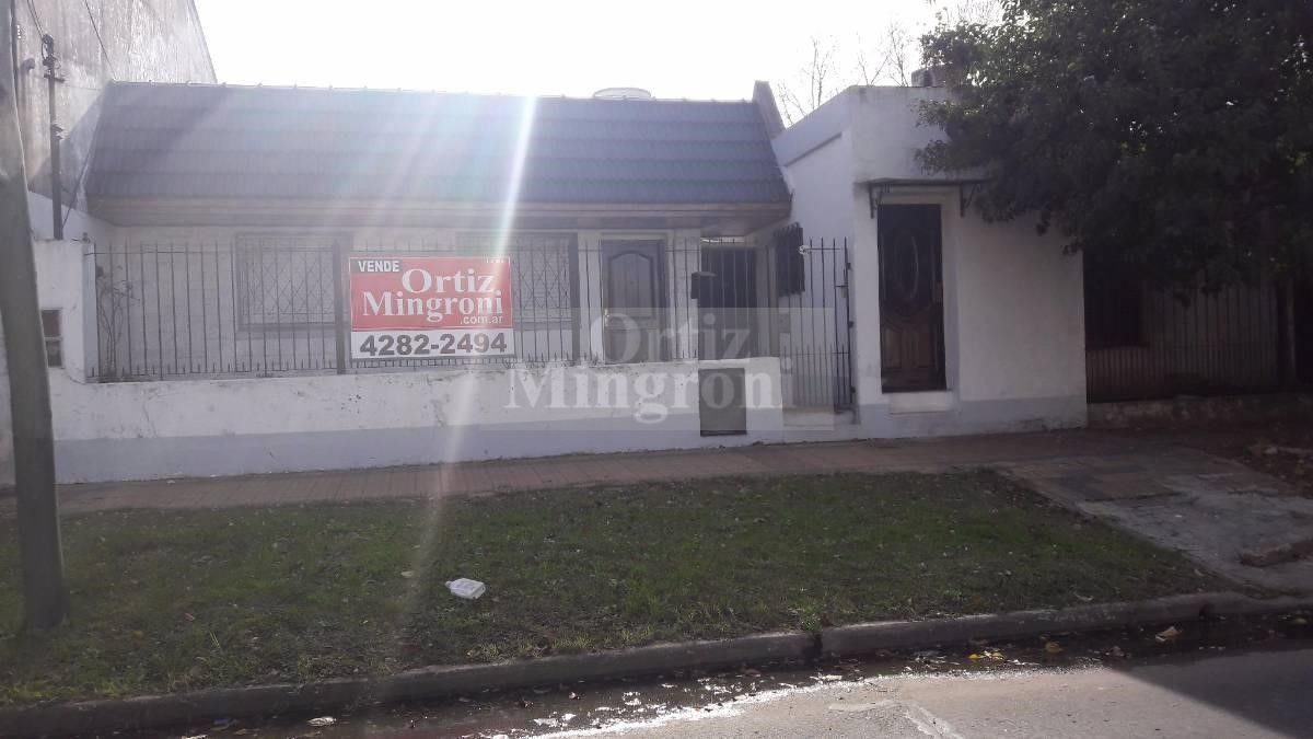 #4743284 | Venta | Casa | Lomas De Zamora (Ortiz Mingroni)