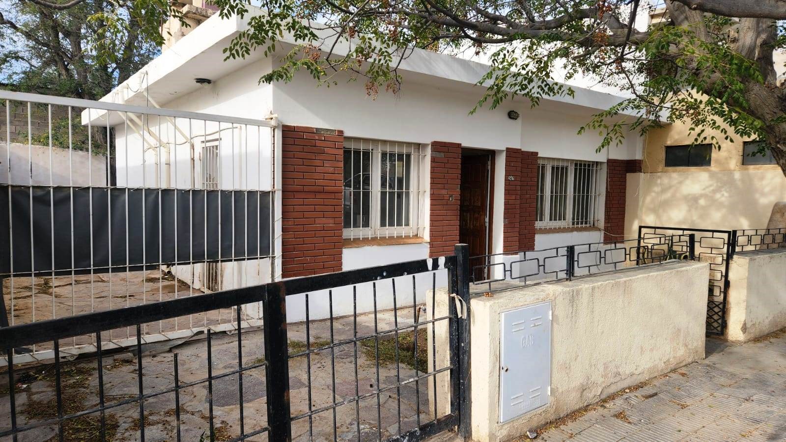 #4024723 | Sale | House | Puerto Madryn (Graciela Mariezcurrena Propiedades)