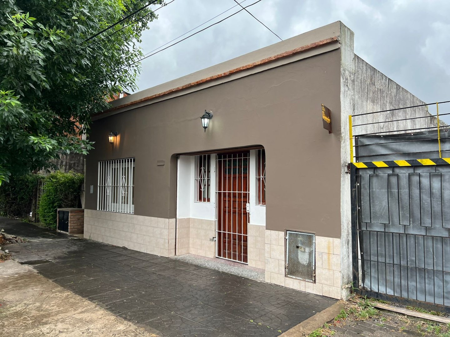 #5467767 | Alquiler | PH | Berazategui (Inmobiliaria Noguera)