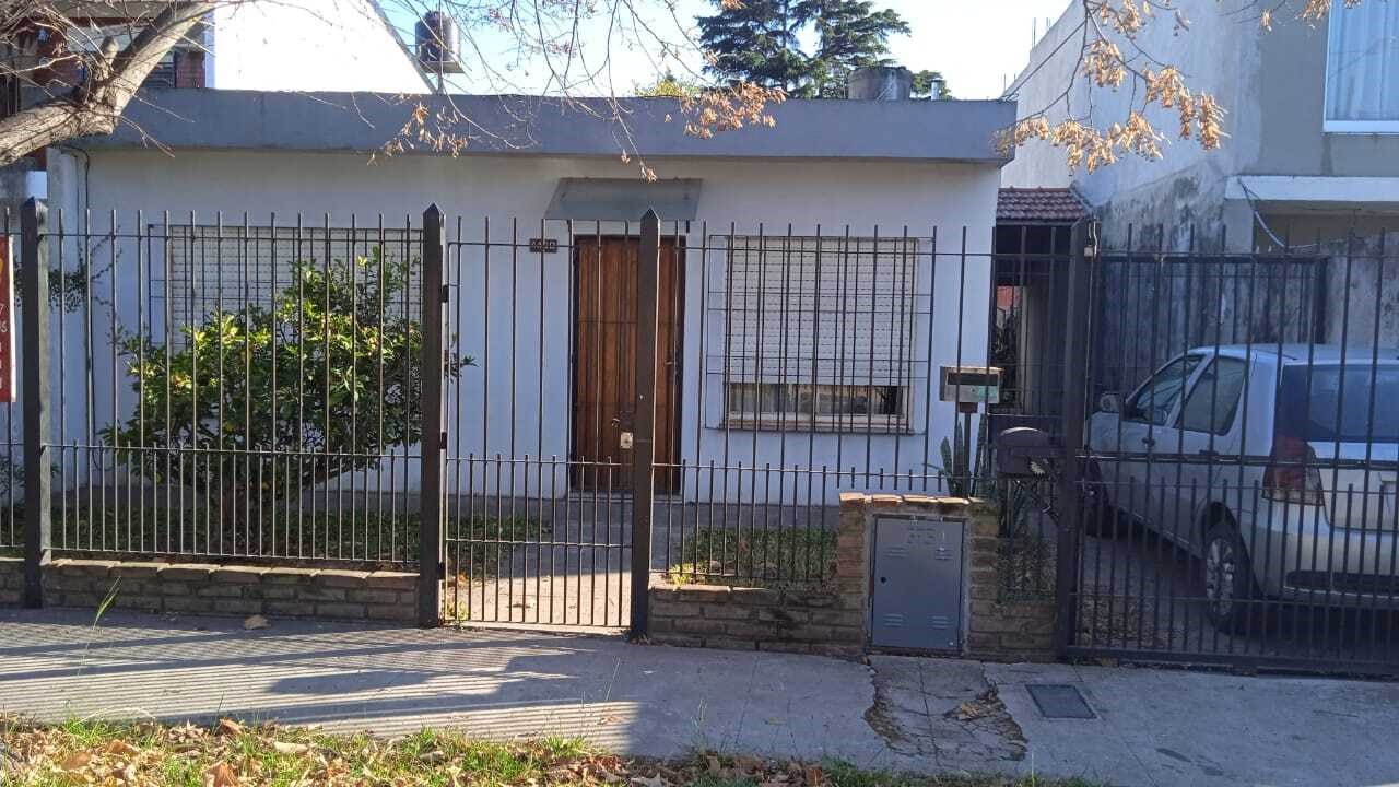 #4313024 | Sale | House | Berazategui (Nadia Massucci Servicios Inmobiliarios)