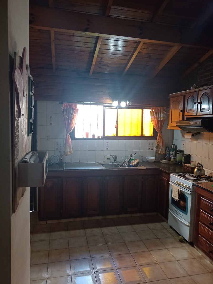 #5469604 | Venta | Casa | Quilmes Oeste (Nora M. Persini Negocios Inmbolibilarios)