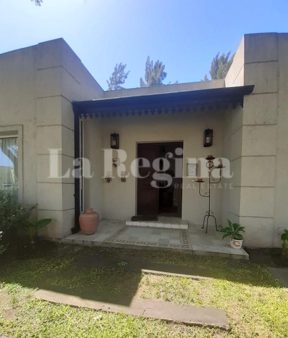 #5385236 | Venta | Casa | Barrio De Santa Maria (LC PROPS)