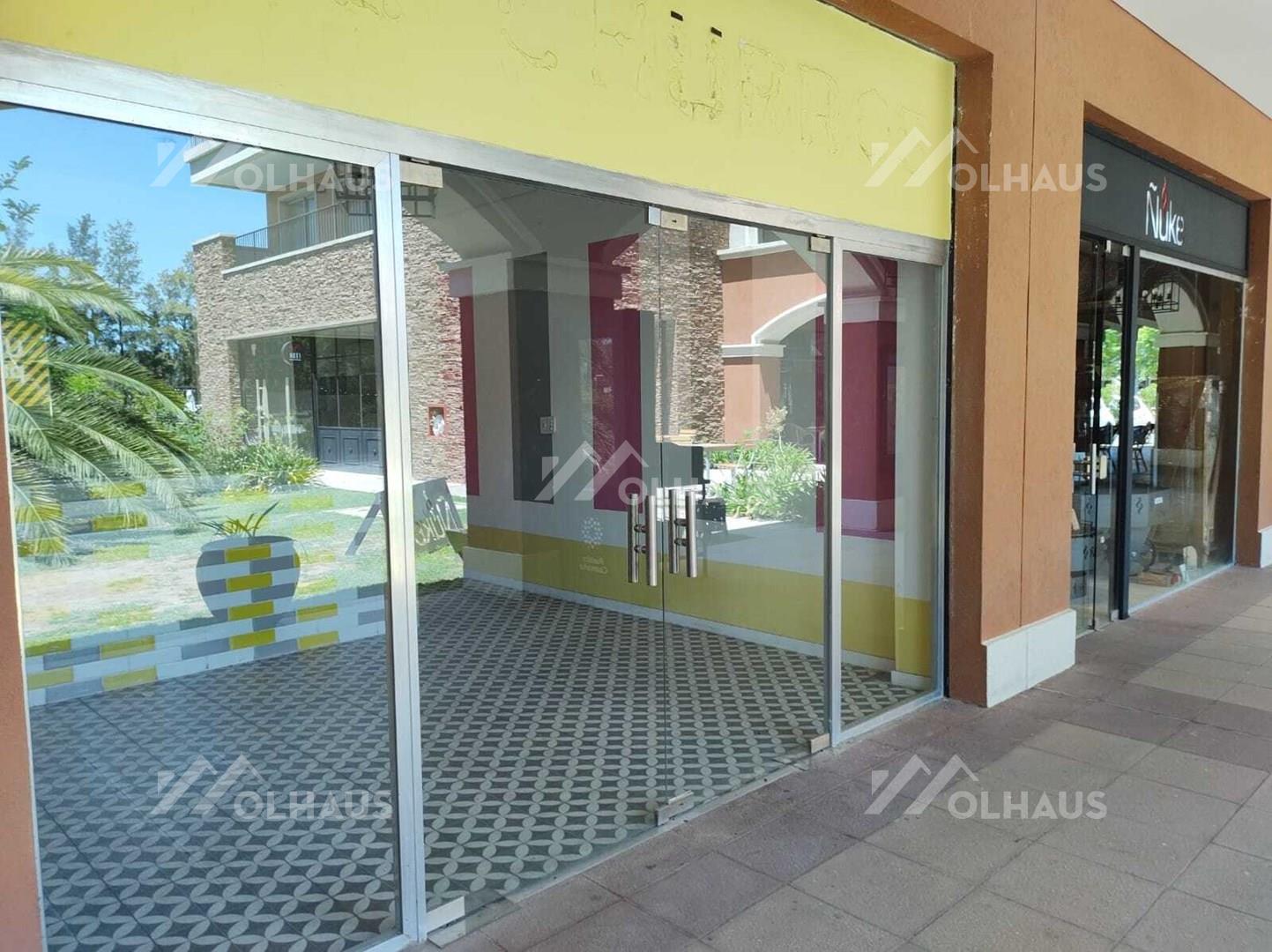 #4390985 | Rental | Store | Pueblo Camaño (Olhaus Grupo Inmobiliario)