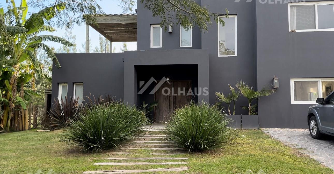 #3996834 | Venta | Casa | Argentina (Olhaus Grupo Inmobiliario)