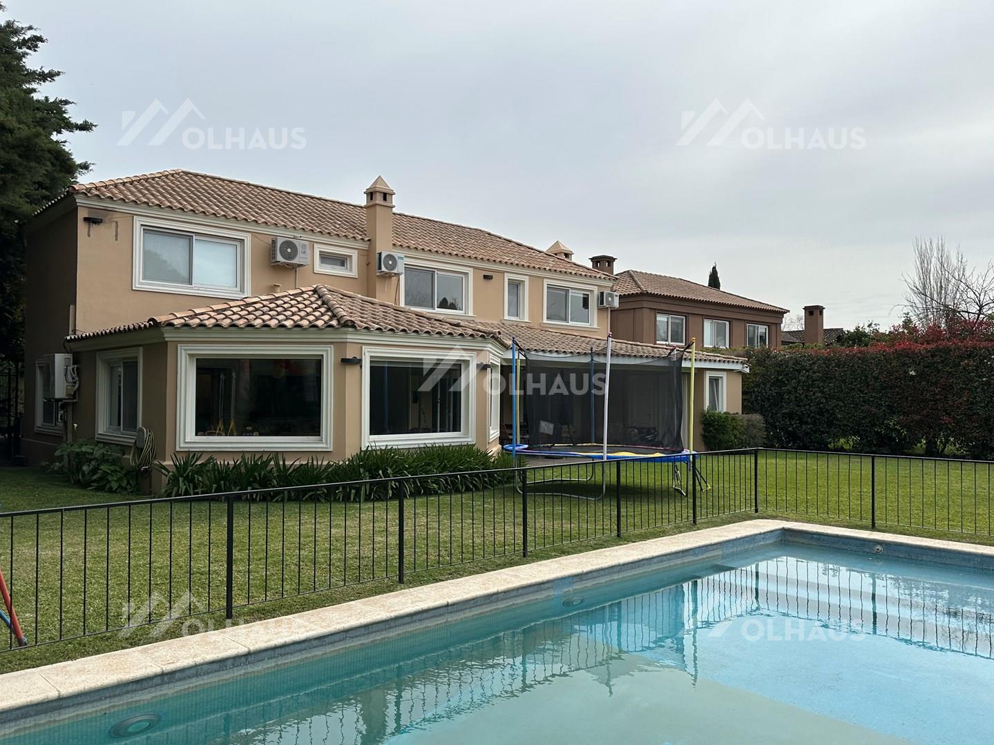 #4528870 | Rental | House | Ayres De Pilar (Olhaus Grupo Inmobiliario)