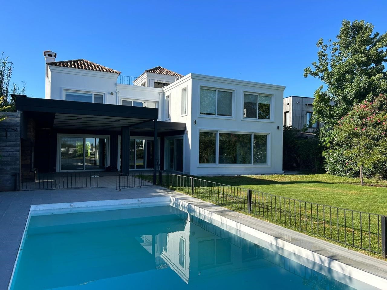 #4357346 | Alquiler | Casa | Santa Barbara (Vallier)