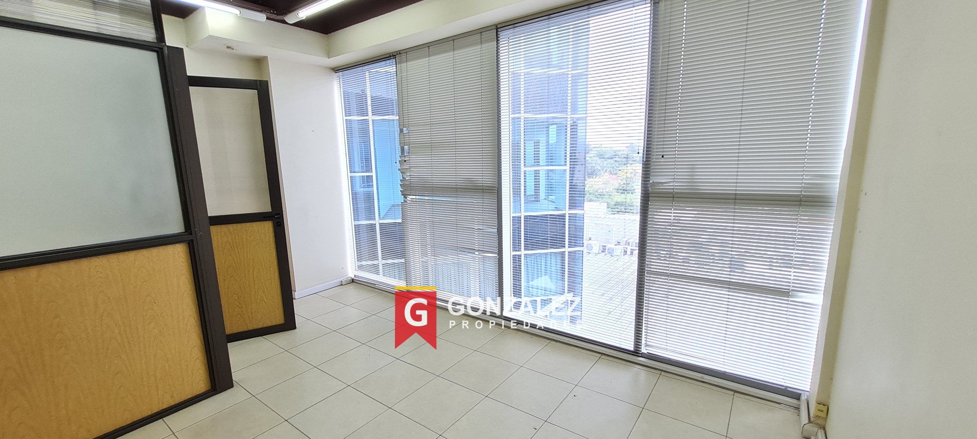 #1883440 | Venta | Oficina | Pilar Centro (Gonzalez Propiedades)