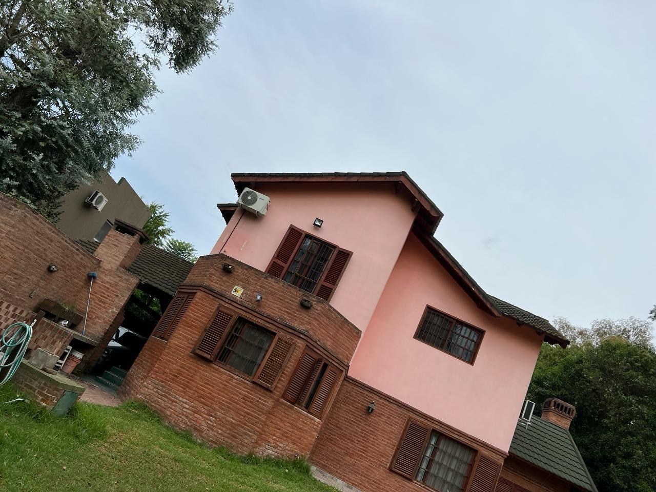 #4934391 | Sale | House | De Vicenzo Chico (LIKE Propiedades)