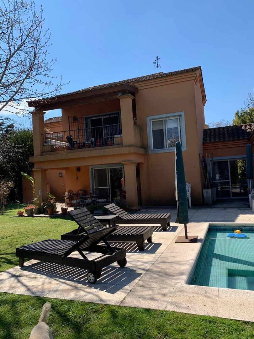 #5386465 | Alquiler | Casa | Las Quebradas (LIKE Propiedades)