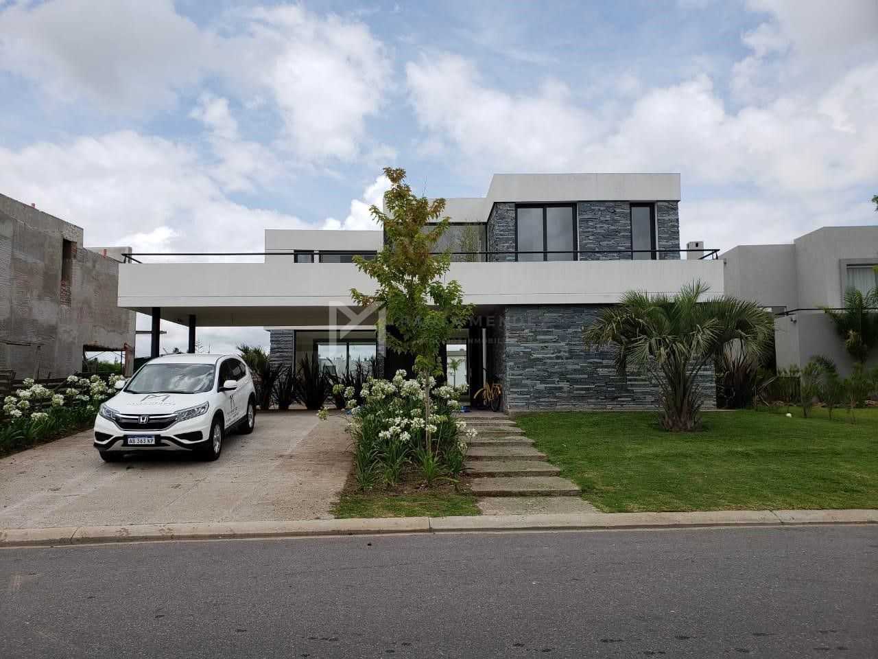 #4387375 | Alquiler | Casa | Los Lagos (Paula Mendez Negocios Inmobiliarios)