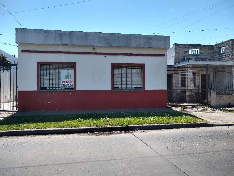 #4993193 | Sale | Lot | Quilmes (Patricia Rivero Propiedades)