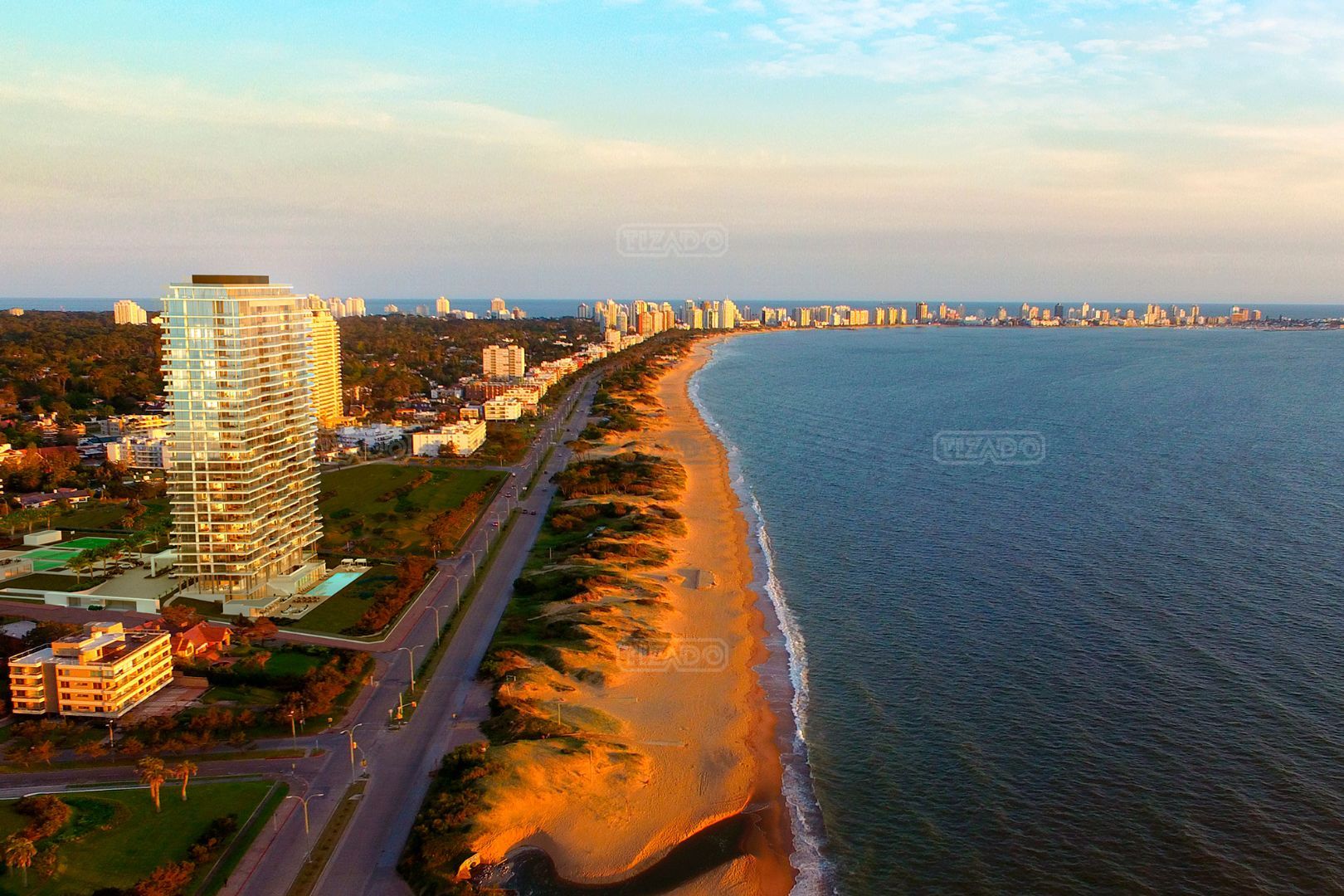 #1667372 | Venta | Departamento | Playa Mansa (Tizado)