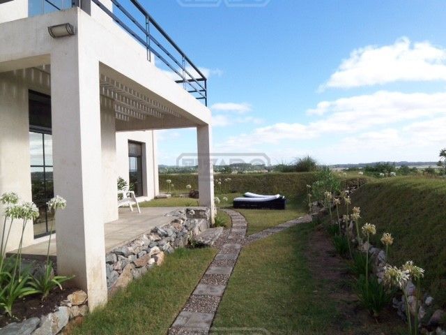 #5470279 | Venta | Casa | Playa Mansa (Tizado)