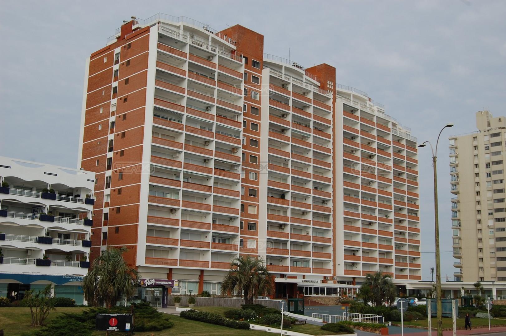 #5137852 | Venta | Departamento | Playa Mansa (Tizado)