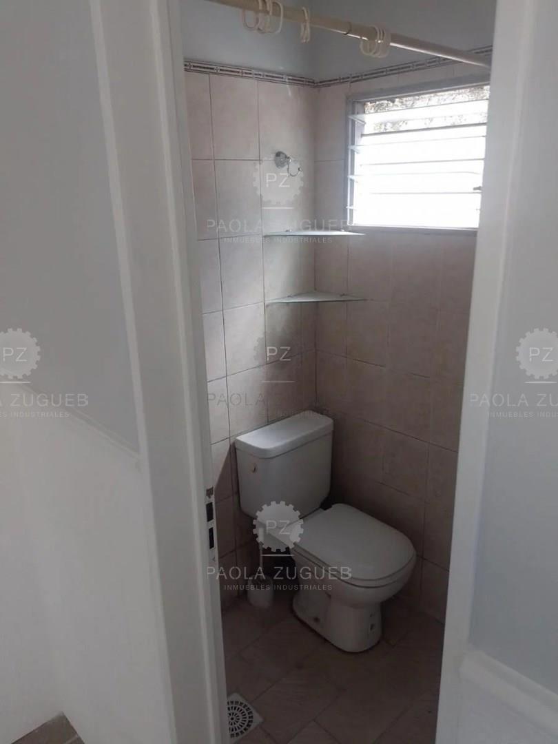 #5315523 | Venta | Casa | Lanus (Paola Zugueb Inmobiliaria)