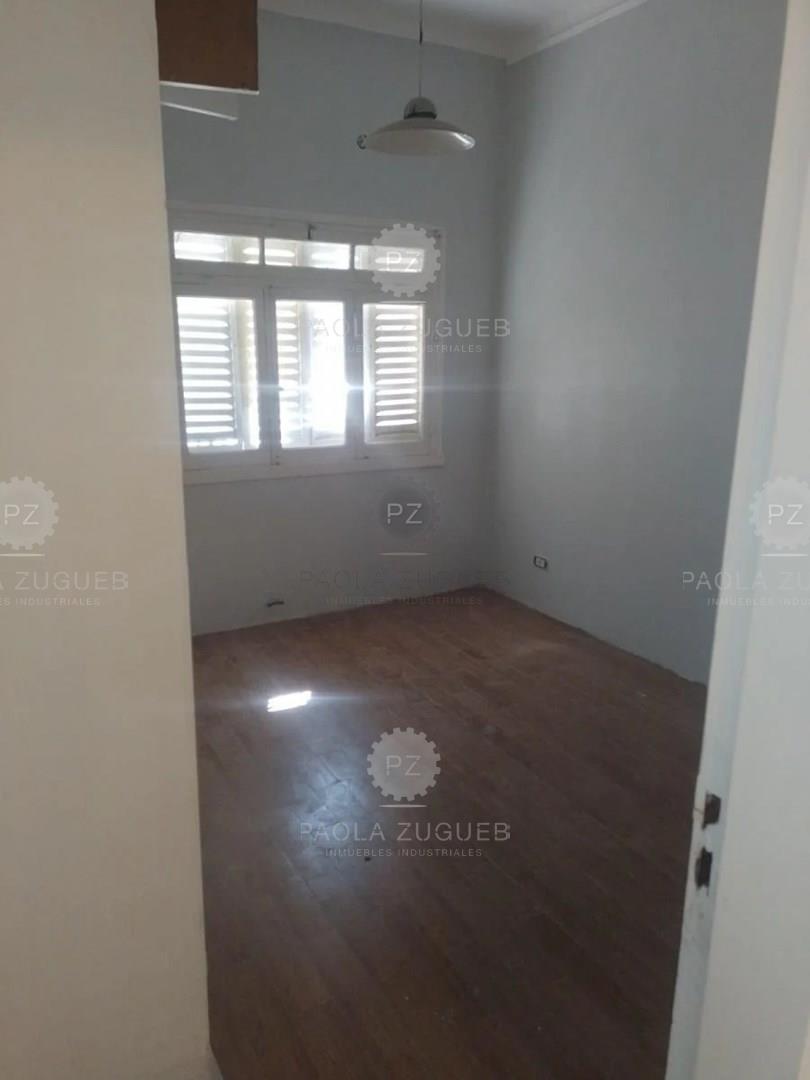 #5315523 | Venta | Casa | Lanus (Paola Zugueb Inmobiliaria)