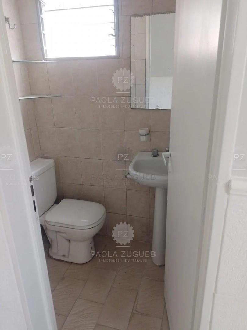 #5315523 | Venta | Casa | Lanus (Paola Zugueb Inmobiliaria)